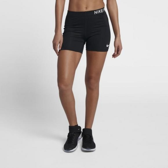 grey biker shorts nike